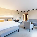 Parkhotel Kurhaus 4*