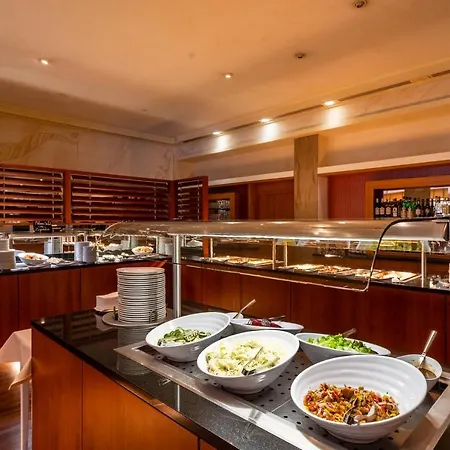 Hotel Pk Parkhotel Kurhaus 4*