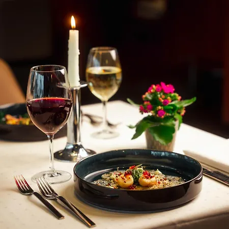 Parkhotel Kurhaus 4*