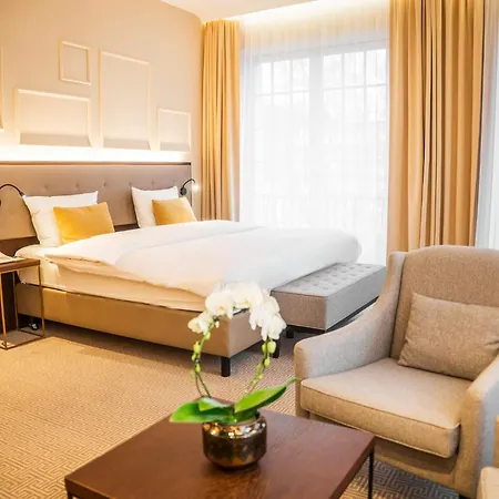 Hotell Parkhotel Kurhaus