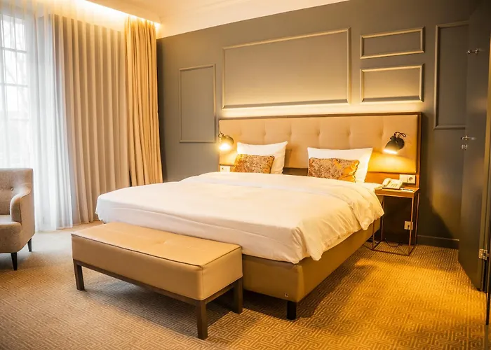 Parkhotel Kurhaus Hotell