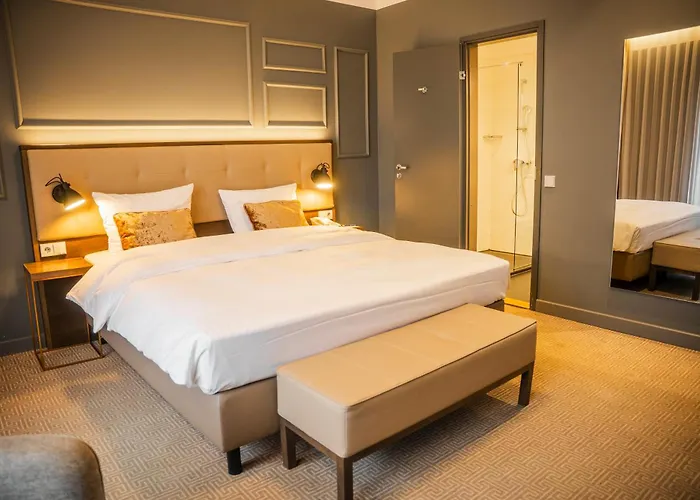 Parkhotel Kurhaus Hotell 4*