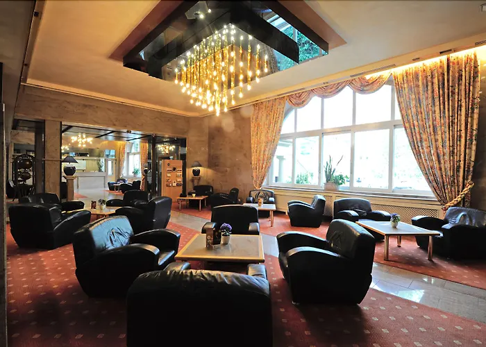 Parkhotel Kurhaus Hotell
